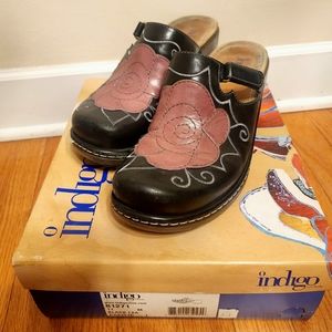 Indigo by Clarks mules/clogs